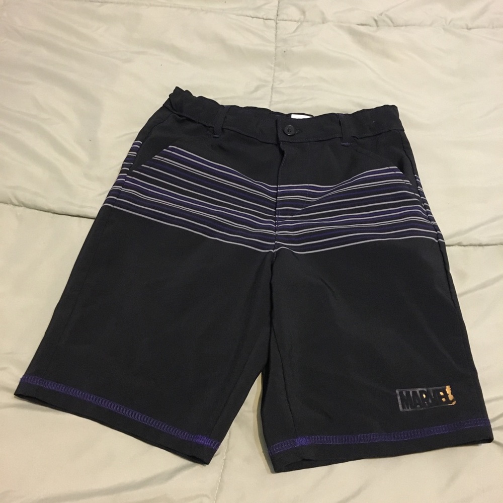 Boys shorts size 6